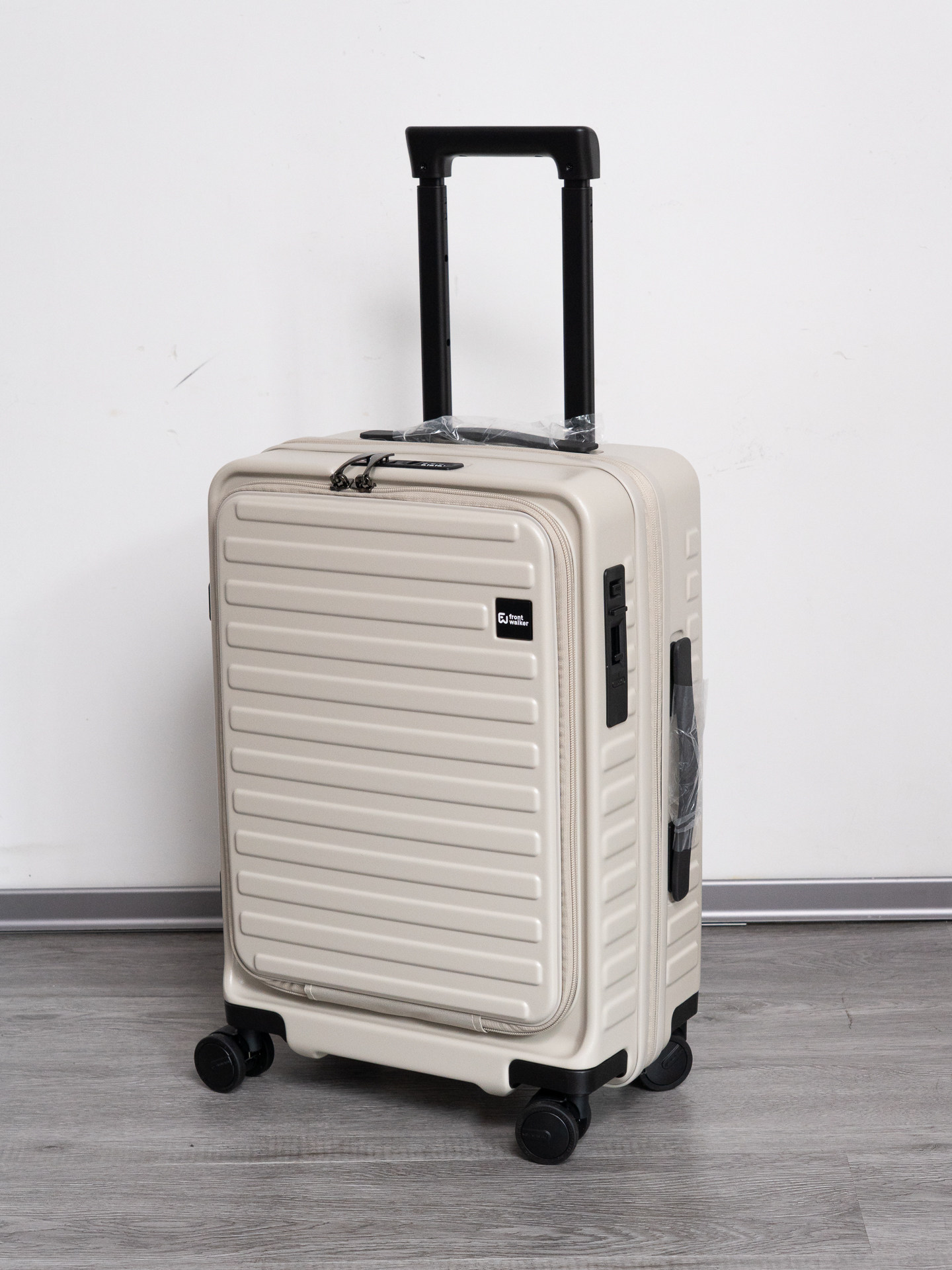 Expandable High-capacity Side-opening Suitcase photo 2