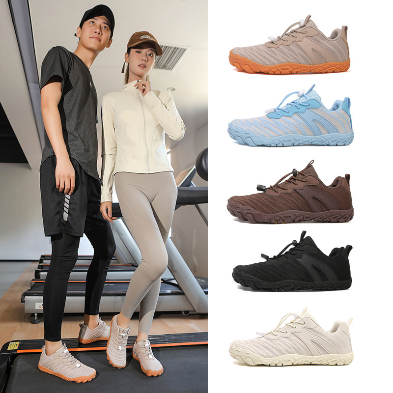 New Lightweight, Breathable Outdoor Casual Hiking Shoes photo 1