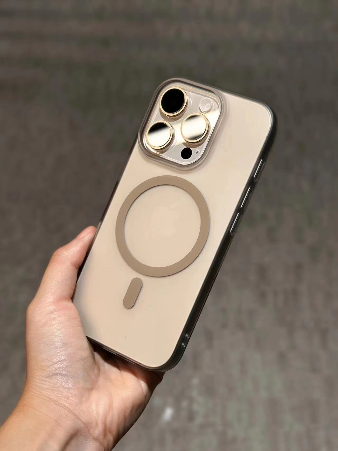 Solid-color Ice-mist Magnetic Phone Case photo 3