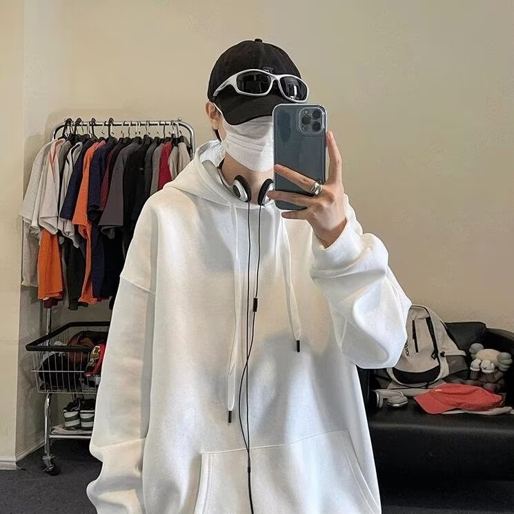 Men's Loose-fitting Pullover Hoodie photo 3