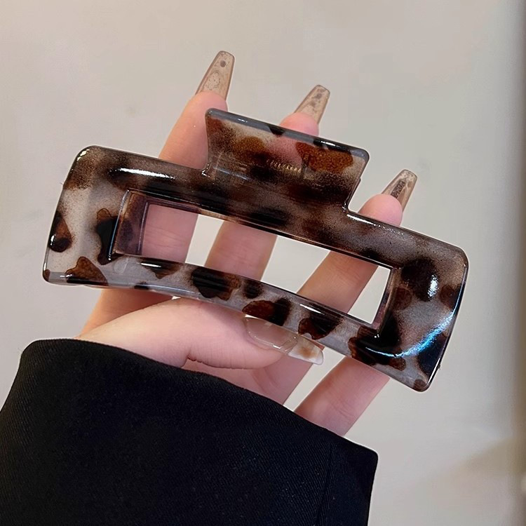 High-end Large Shark Clip For The Back Of The Head Hair Accessory Clamp photo 2