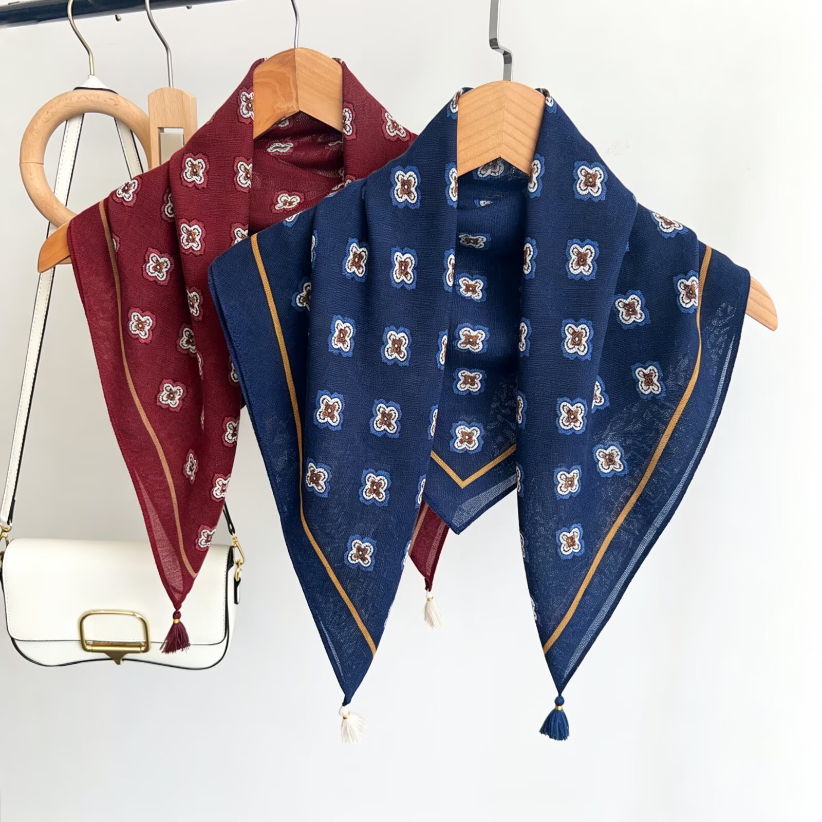 Vintage Geometric Small Flower Tassel Womens Scarf photo 1