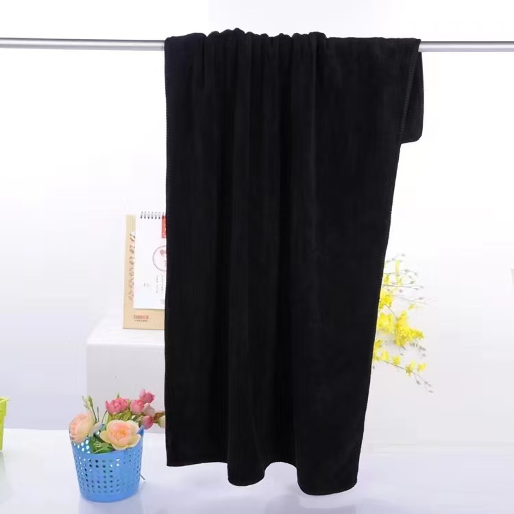 Black Thickened Absorbent Towel Bath Towel photo 1