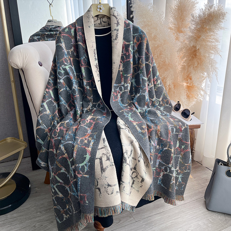 Light Luxury Colorful D-Letter Jacquard Shawl For Women photo 1