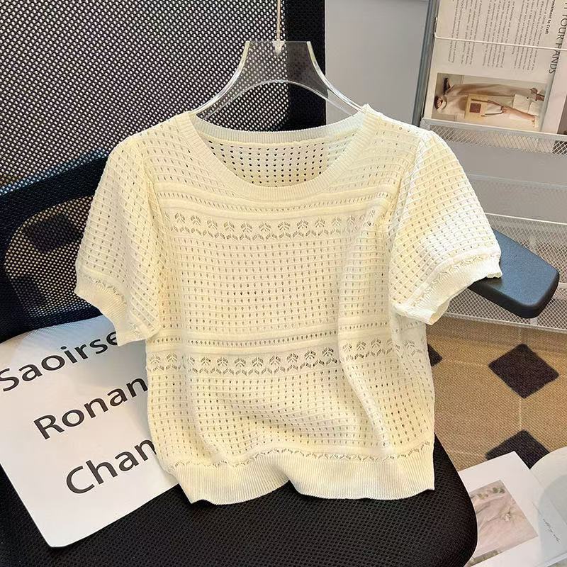 Figure-flattering Round-neck Chanel-style Hollow-out Short-sleeve Top photo 3