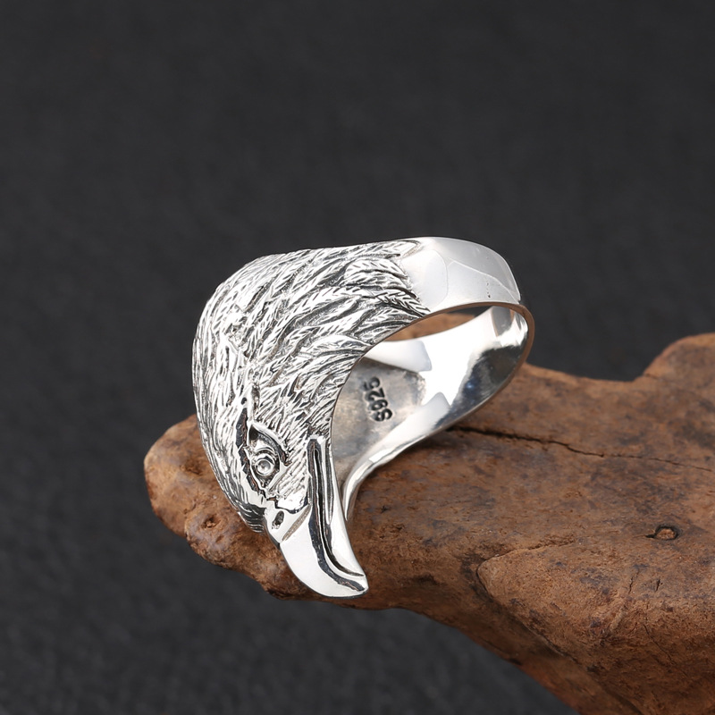 Personalized Creative Eagle Head Men's Ring photo 2
