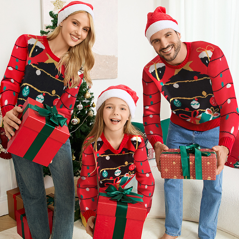 Hot-selling Jacquard Christmas Tree Sweater A Relaxed Laid-back Style For Couples photo 1