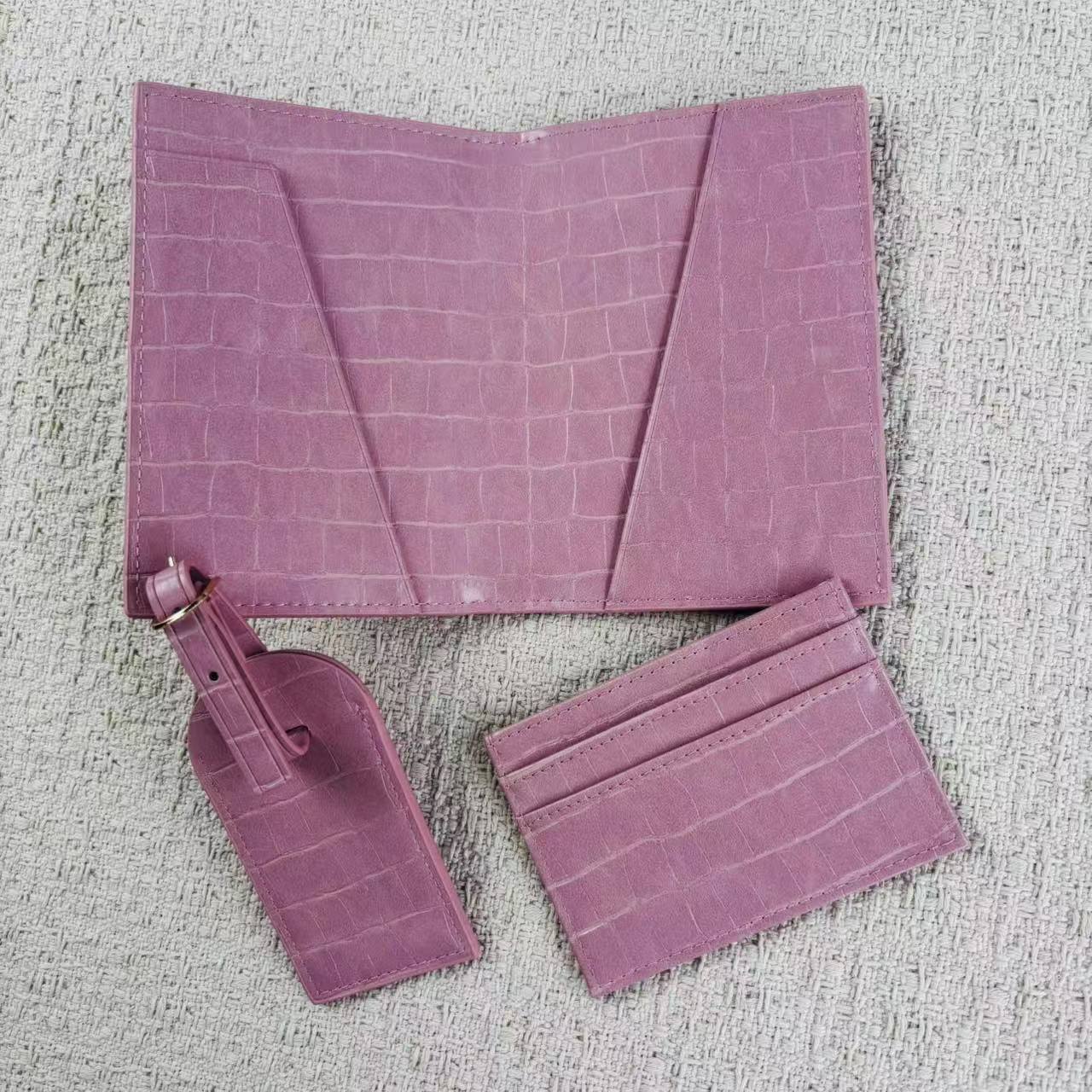 Crocodile-pattern Embossed Leather Passport Holder Multi-functional Document And Card Case photo 7
