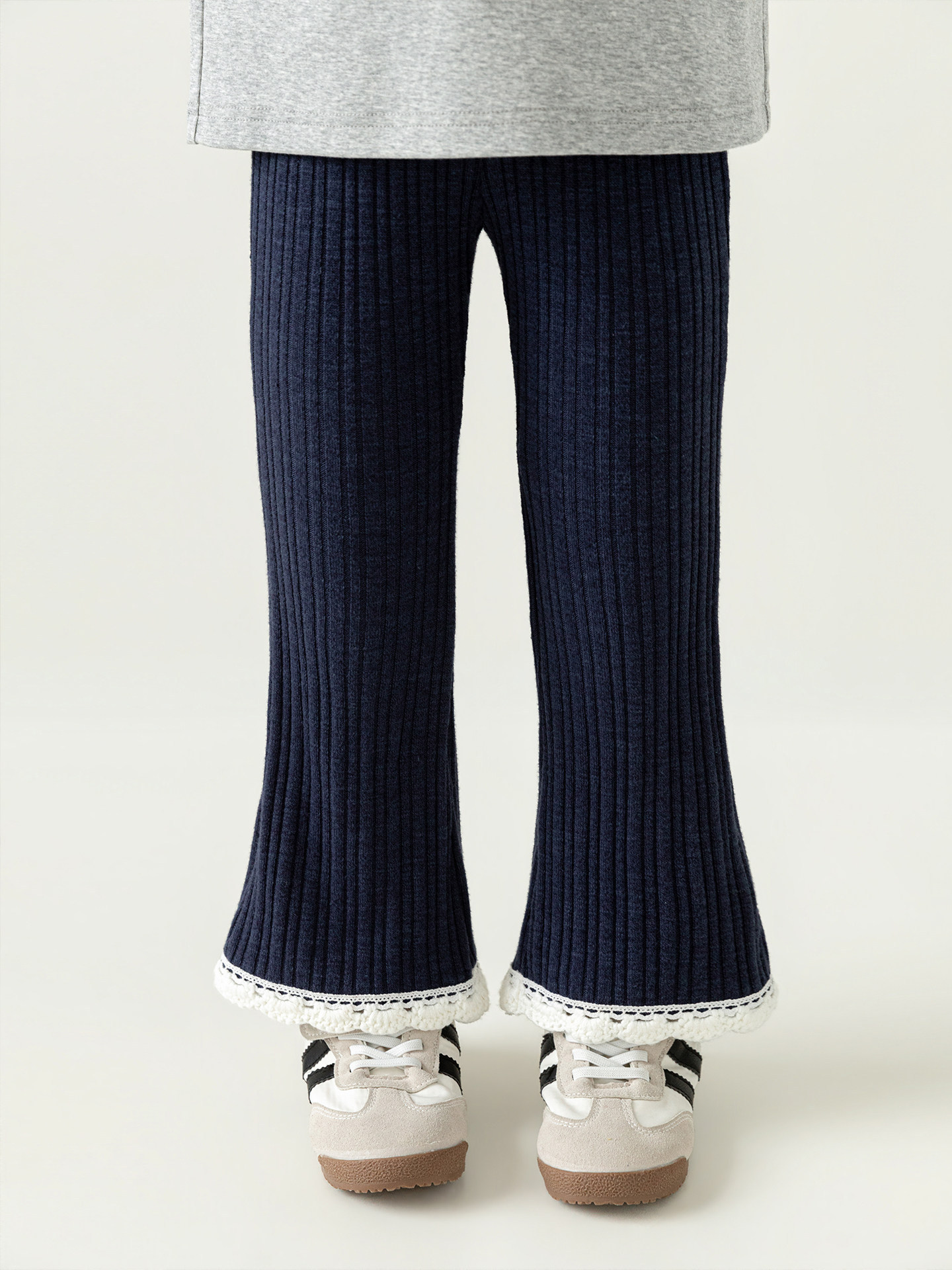 Versatile Girls Ribbed Flared Pants With Lace Trim photo 5