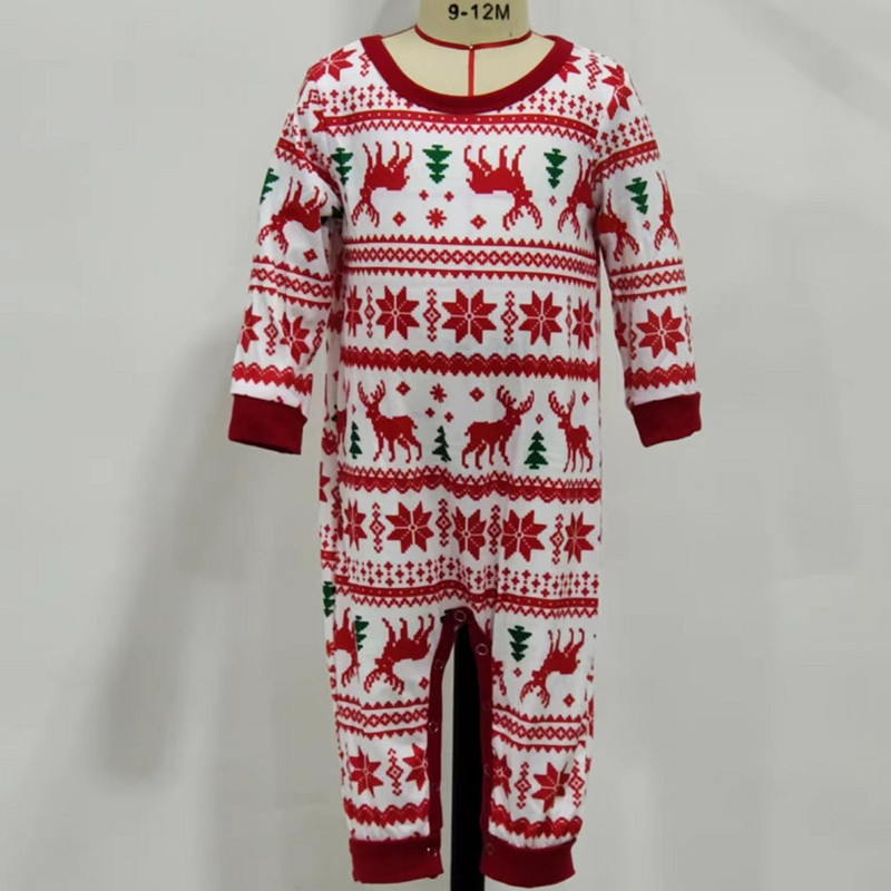 Parent-Child Outfit For A Family Of Three And Four Suit photo 1