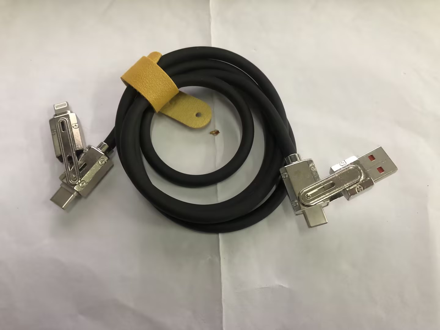 Fast Charge Line Mobile Phone Charging photo 4