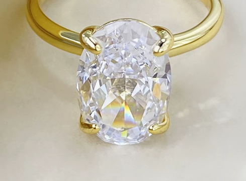 Oval Ring Female Four-claw Cold High Luxury photo 2