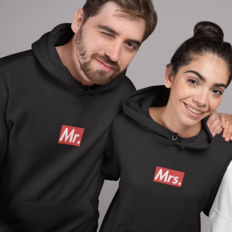 Fashionable Unisex Solid-color Hooded Sweatshirt For Couples photo 1