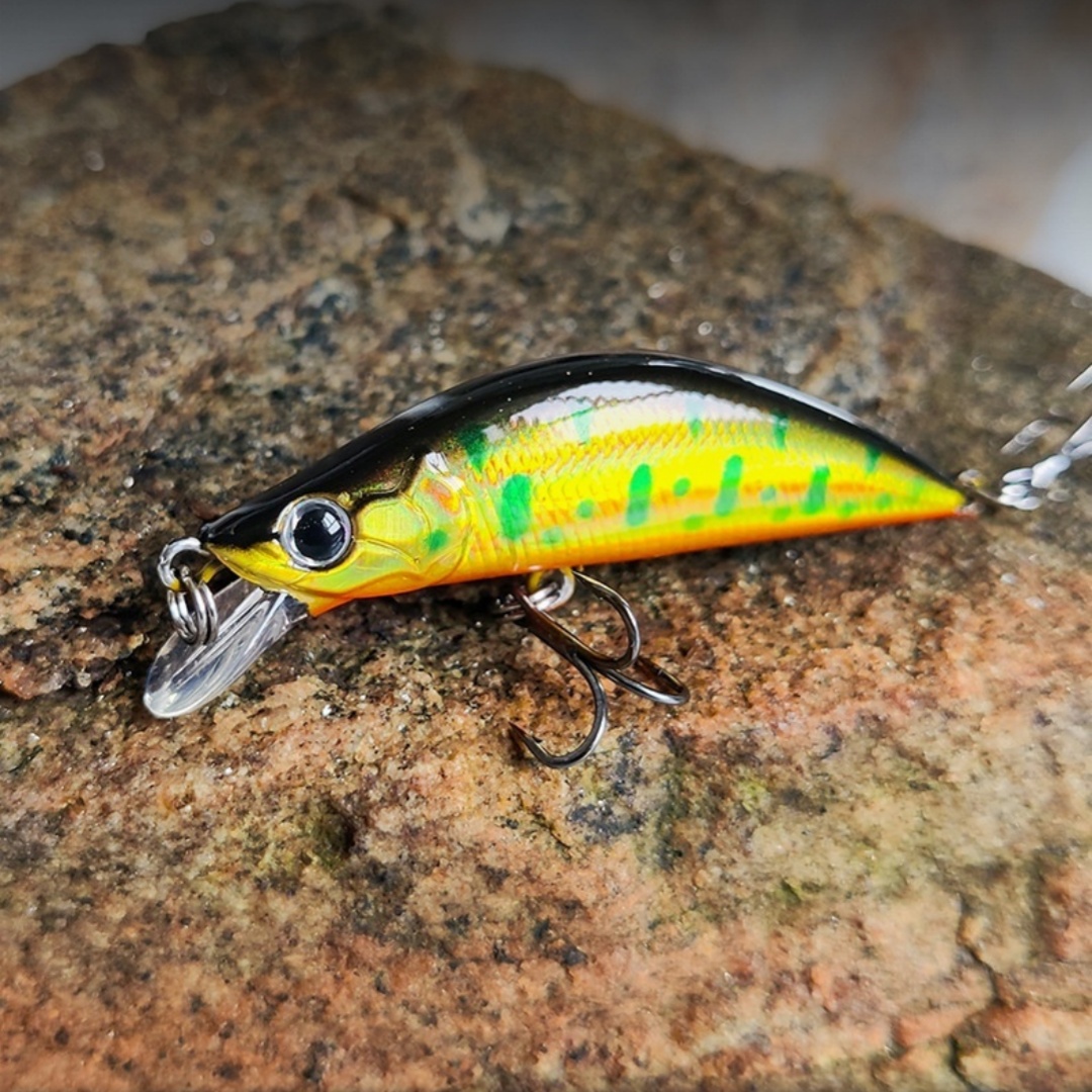 Twitching Sinking Micro Lure With A Single Hook Suitable For All Water Layers photo 1