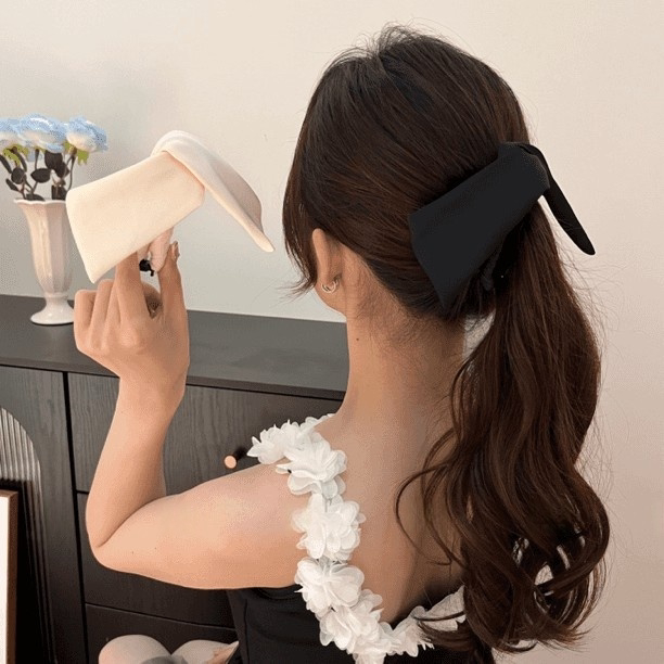 Back-of-head Hair Clip Hair Accessory photo 5