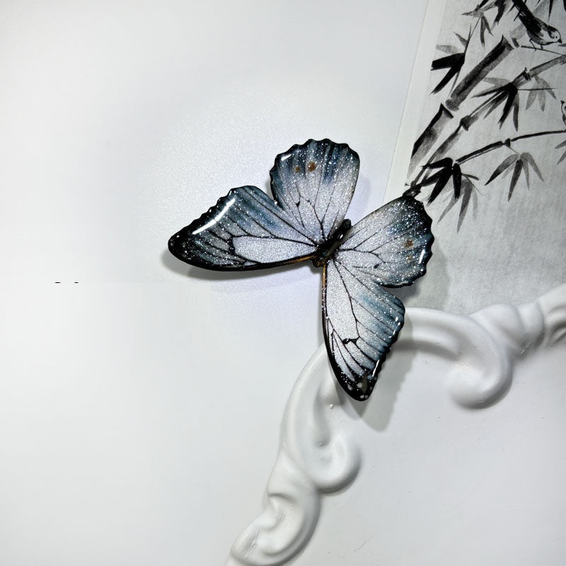 Minimalist Ink-wash Style Butterfly Hair Clip photo 1
