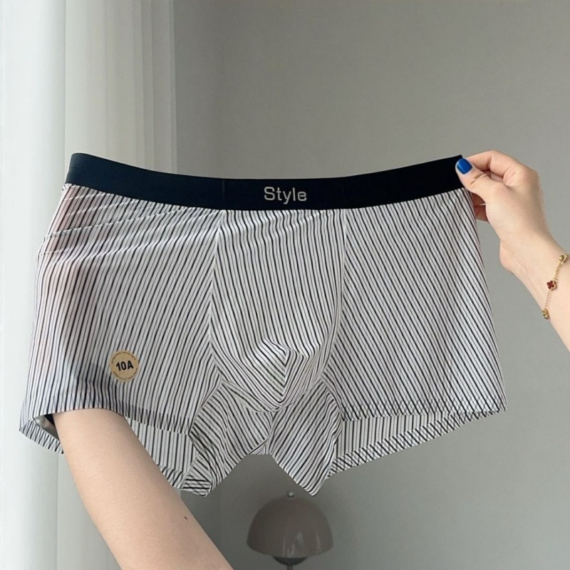 10A Antibacterial Camellia-Scented Moisturizing Striped Printed Underwear photo 1