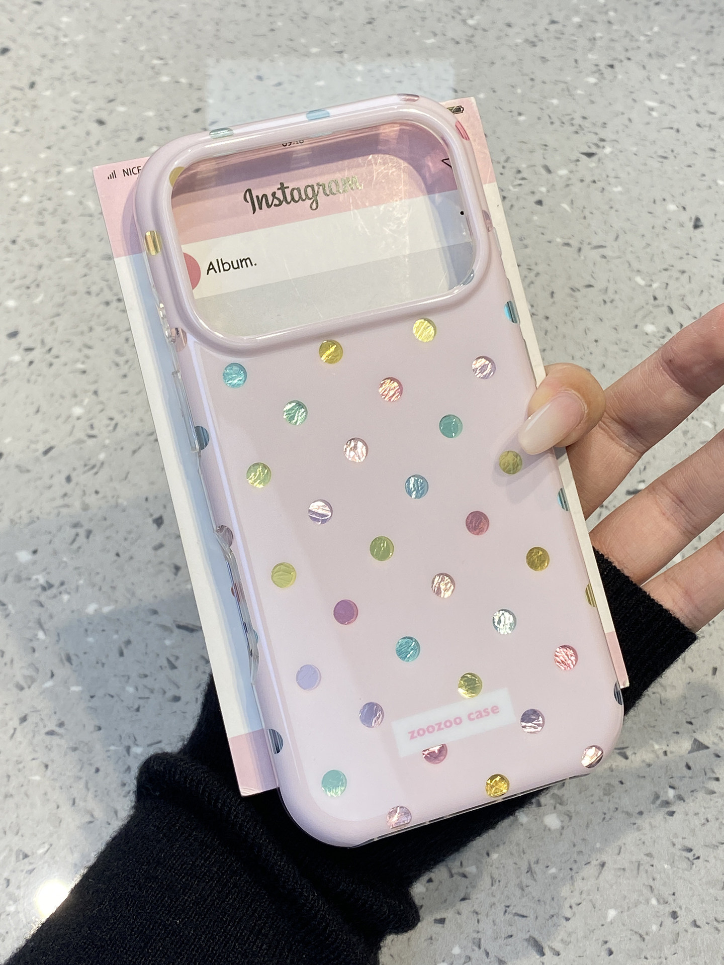 Cream-colored Powder-gold Polka-dot Phone Case photo 2