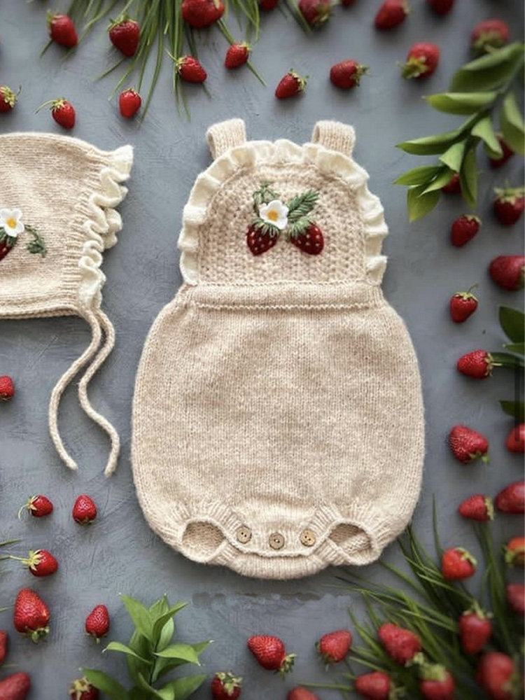 Hand-knitted Wool Yarn Romper Kit For Children photo 3