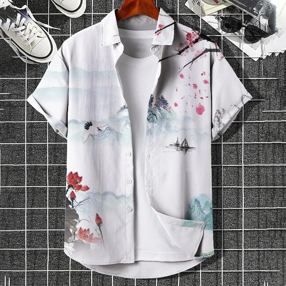 Mens Short-Sleeved Shirt With Geometric Print photo 1