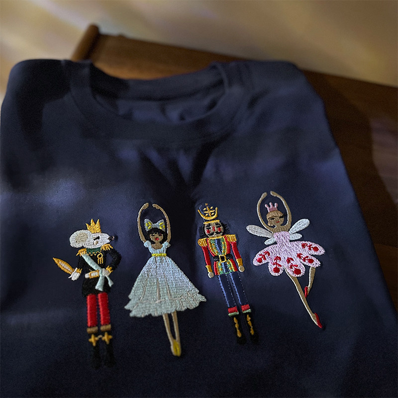 Embroidered Vintage Versatile Short-sleeve Cotton Top photo 2