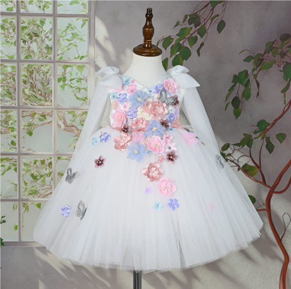 Handmade Three-Dimensional Tulle Princess Dress photo 3