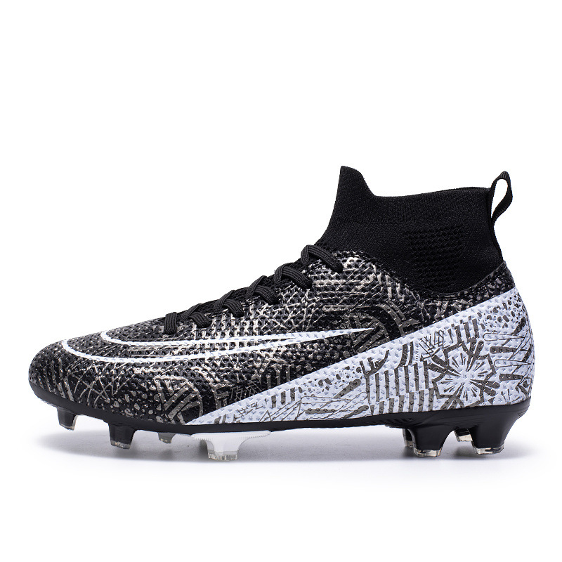 Studded And Molded Soccer Cleats For Boys And Girls photo 5