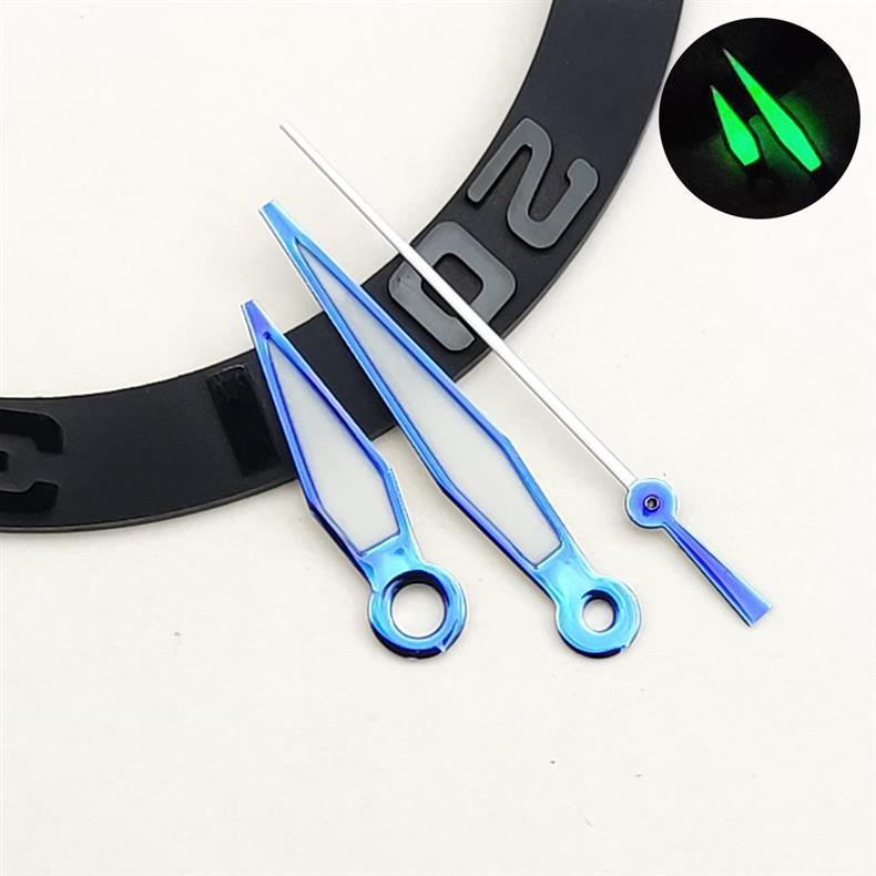 Pilots Three-hand Watch With Green Luminous Hands photo 1