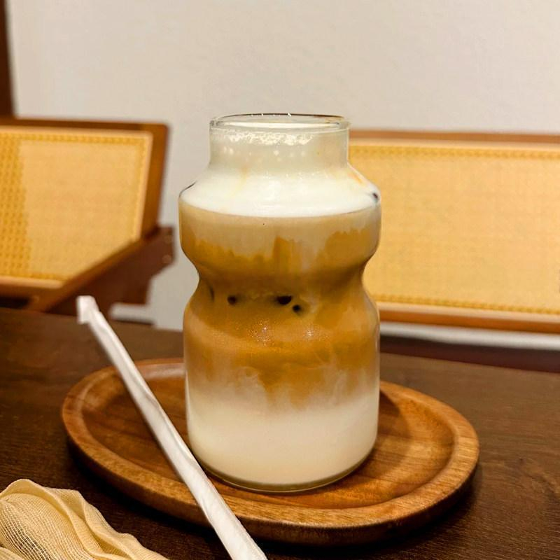 Heat-resistant High-borosilicate Retro Transparent Uniquely Shaped Water Cup photo 1