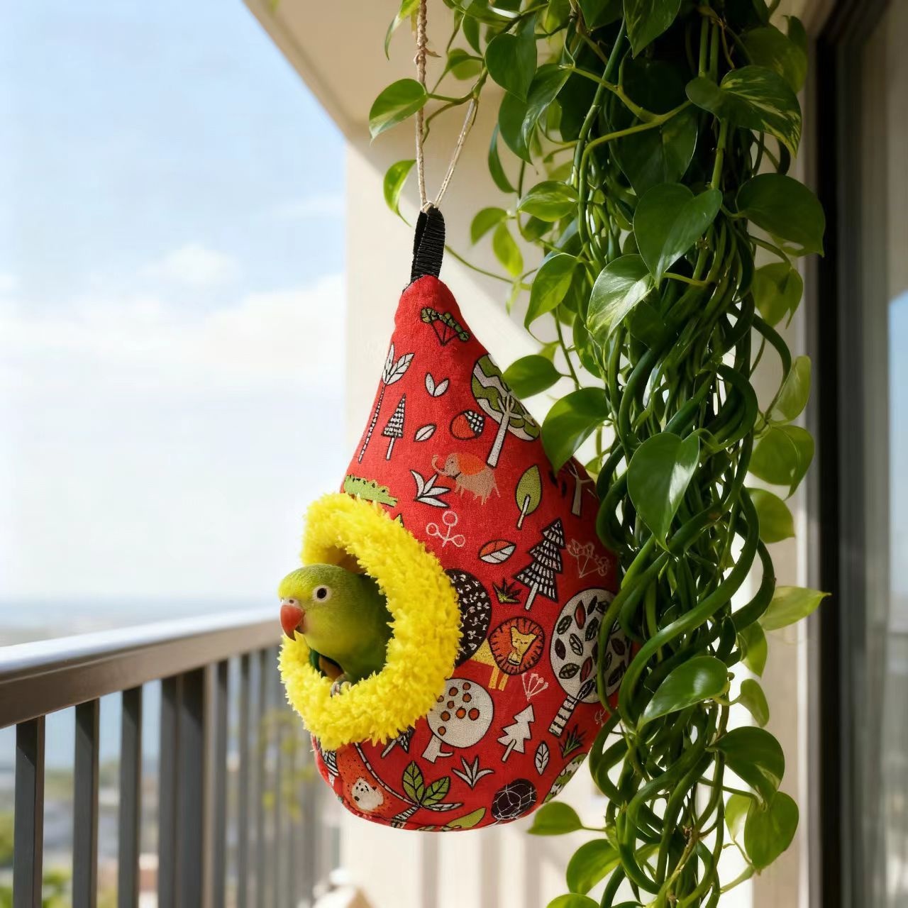 Bird Nest Warming And Thickened Cage Bedding photo 1