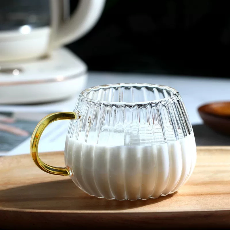 Heat-resistant Explosion-proof High-borosilicate Glass Cup photo 1